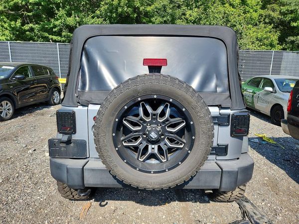 2015 JEEP WRANGLER UNLIMITED — DIRR