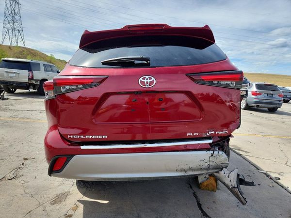 2024 TOYOTA HIGHLANDER