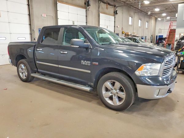 2013 RAM 1500 SLT