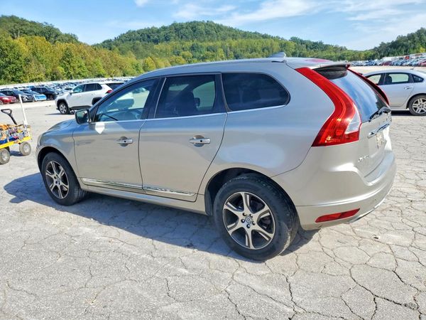 2015 VOLVO XC60 Premier (non R design) — DSRA