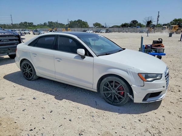 2016 AUDI A3 — Passenger 3/4