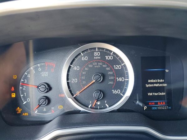 2020 TOYOTA COROLLA SE CVT