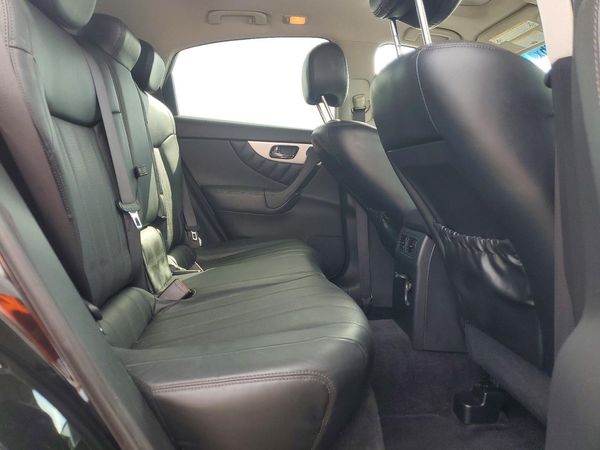 2017 INFINITI QX70 — PSRS