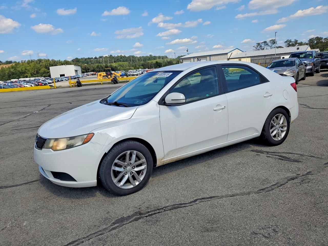 2013 KIA FORTE