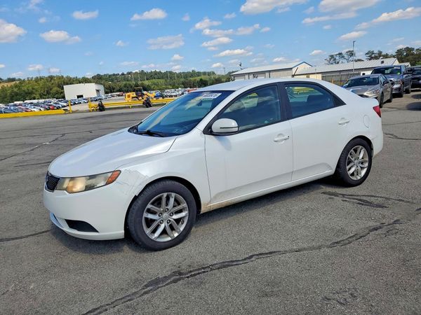 2013 KIA FORTE