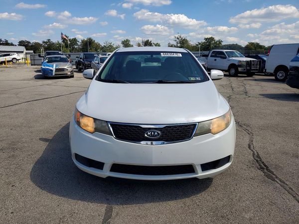 2013 KIA FORTE