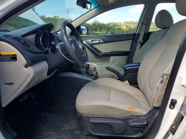 2013 KIA FORTE
