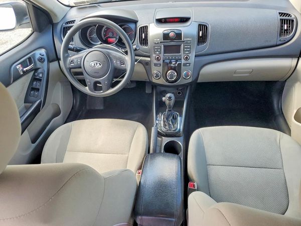 2013 KIA FORTE