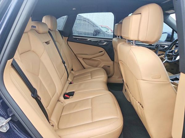 2018 PORSCHE MACAN — PSRS