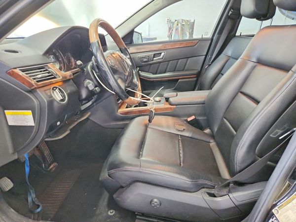 2012 MERCEDES-BENZ E E350 4-MATIC — DENT