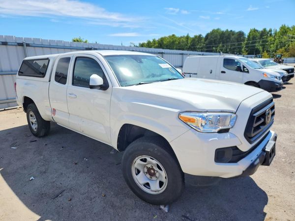 2021 TOYOTA TACOMA SR5 — Passenger 3/4