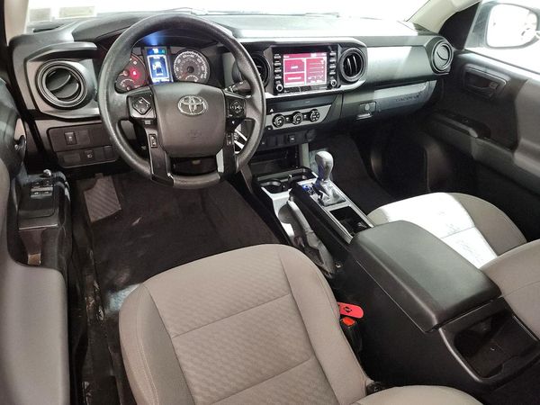 2023 TOYOTA TACOMA SR5 — CKPT