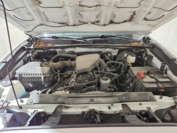 2023 TOYOTA TACOMA SR5 — Engine bay