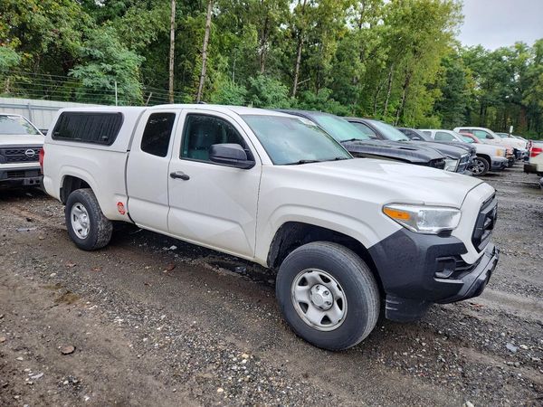 2023 TOYOTA TACOMA SR5 — Passenger 3/4