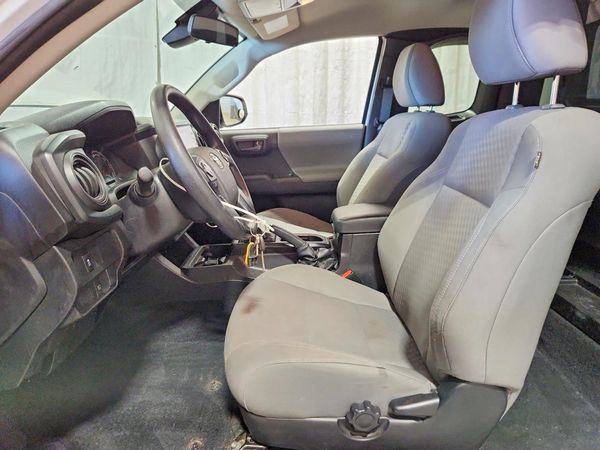 2023 TOYOTA TACOMA SR5 — DENT