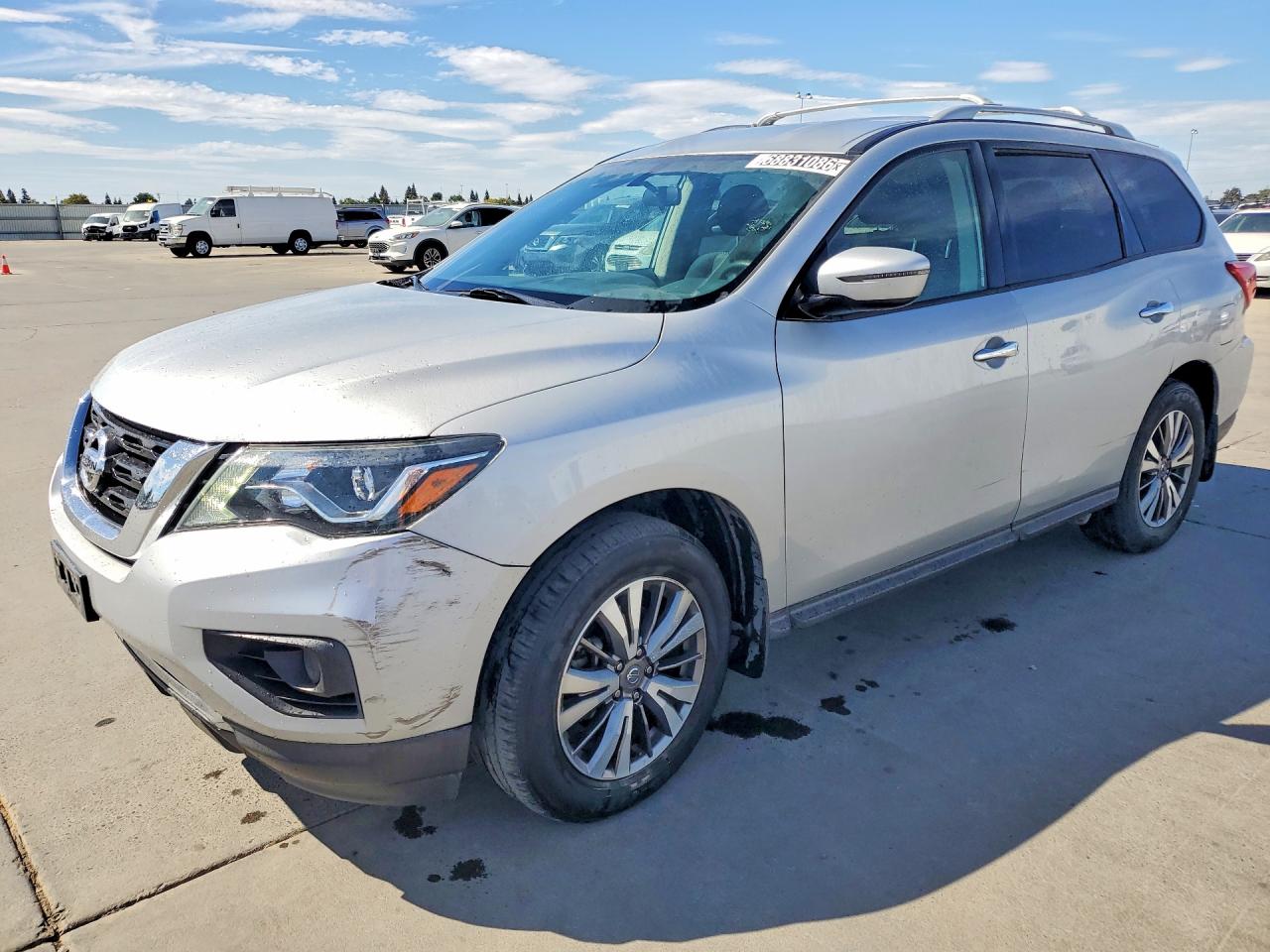 2020 NISSAN PATHFINDER S — Front 3/4