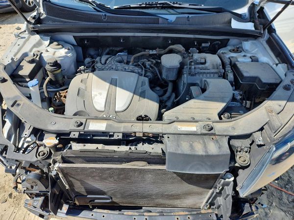 2013 KIA SORENTO Base / LX
