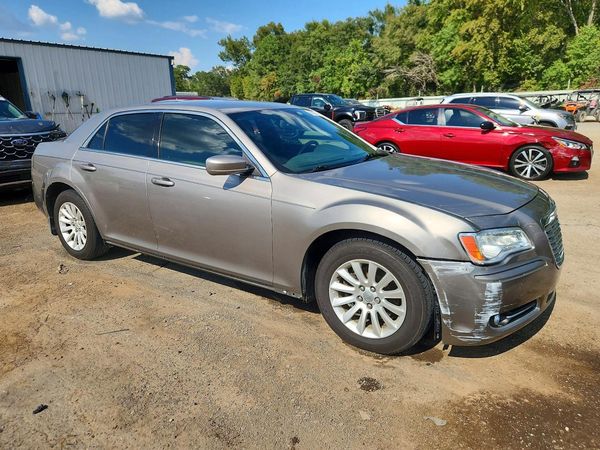 2014 CHRYSLER 300
