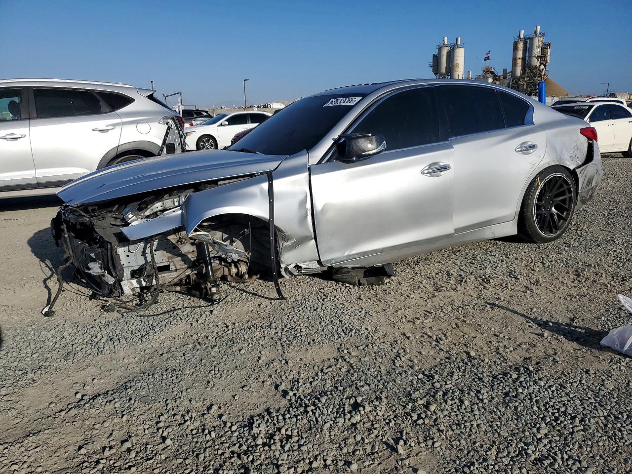 2015 INFINITI Q50 — Front 3/4