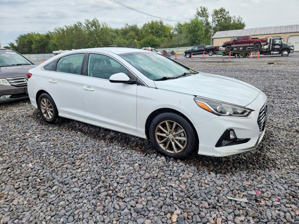 2018 HYUNDAI SONATA SE, Eco