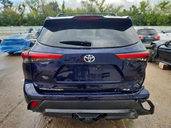 2021 TOYOTA HIGHLANDER XLE — DIRR