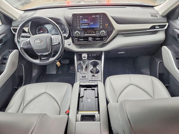2021 TOYOTA HIGHLANDER XLE — CKPT