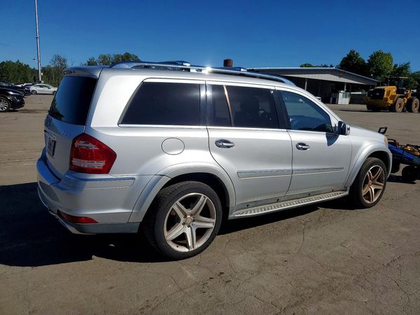 2012 MERCEDES-BENZ GL GL550 4-MATIC