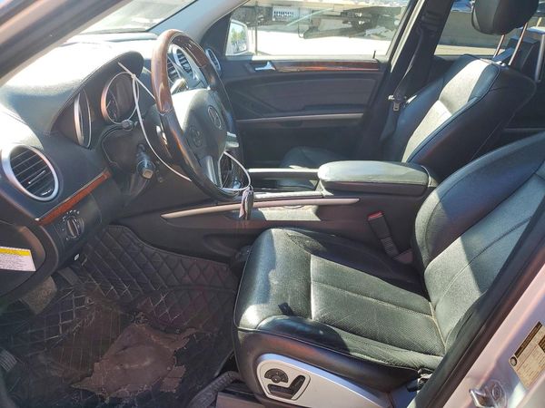2012 MERCEDES-BENZ GL GL550 4-MATIC