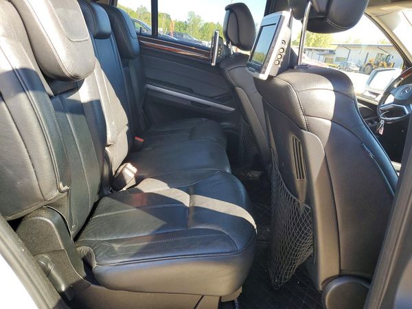 2012 MERCEDES-BENZ GL GL550 4-MATIC