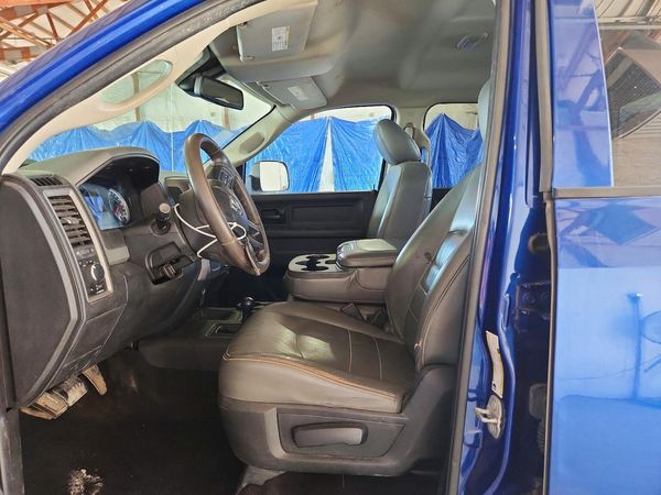 2018 RAM 2500 ST — DENT