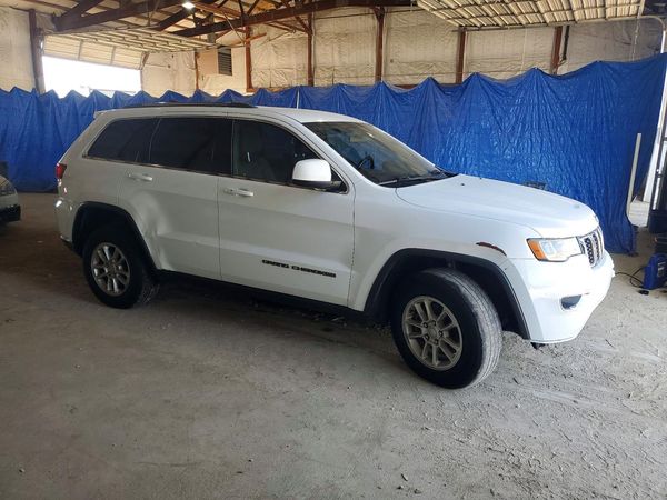 2020 JEEP GRAND CHEROKEE Laredo
