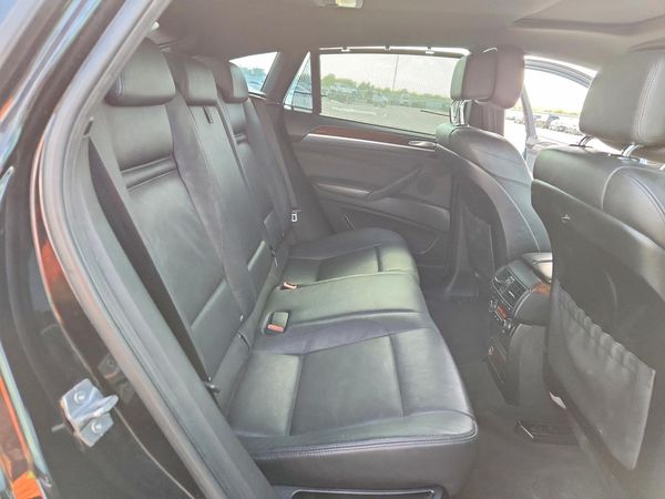2014 BMW X6 xDrive35i