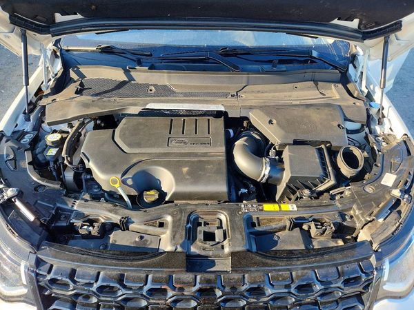 2020 LAND ROVER DISCOVERY SPORT Standard — Engine bay