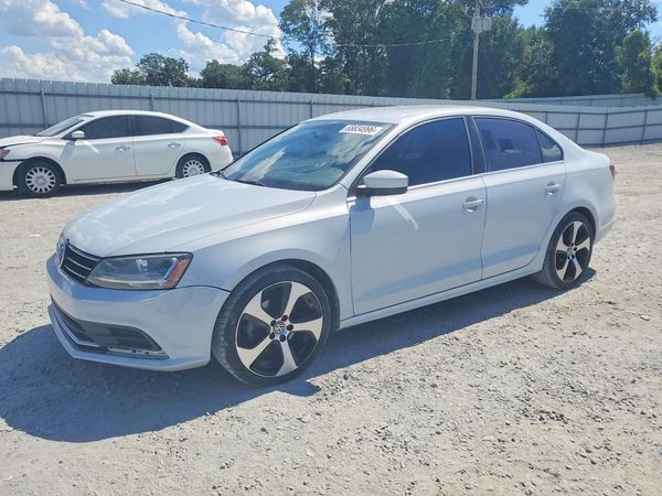2017 VOLKSWAGEN JETTA