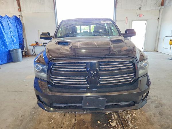 2016 RAM 1500 Sport