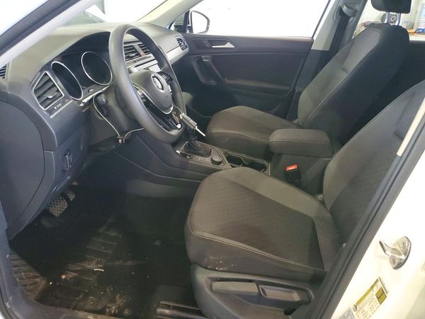 2021 VOLKSWAGEN TIGUAN 4Motion S — DENT