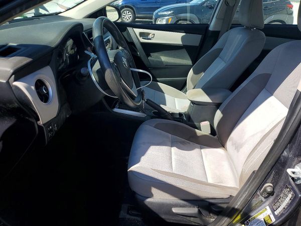 2017 TOYOTA COROLLA