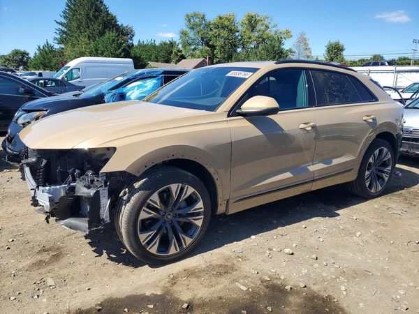 2024 AUDI Q8