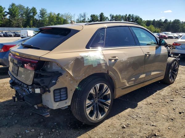 2024 AUDI Q8