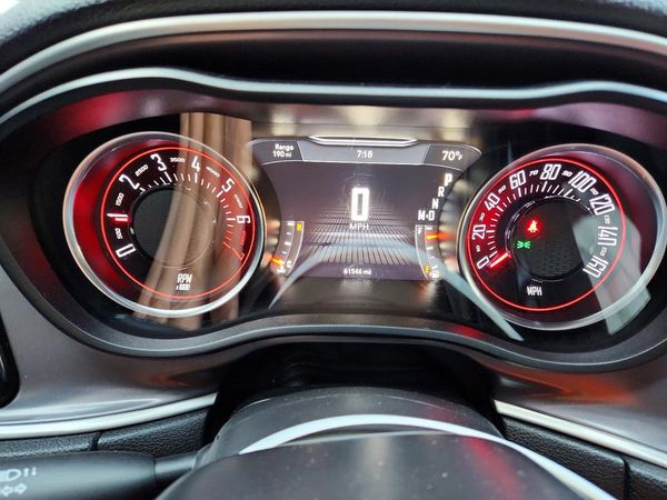 2020 DODGE CHALLENGER SXT