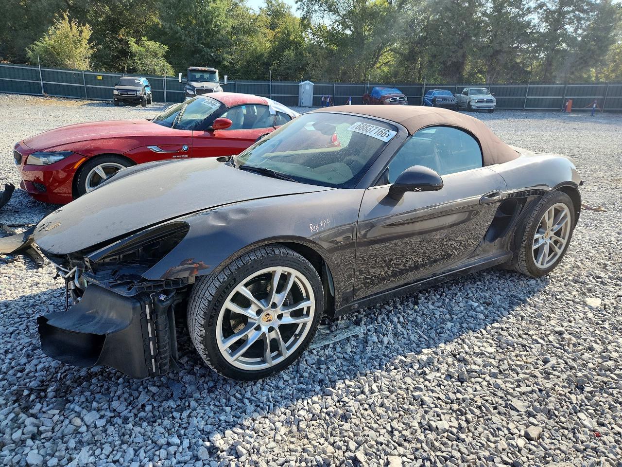 2013 PORSCHE BOXSTER — Front 3/4