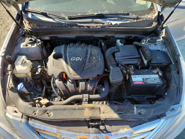 2012 HYUNDAI SONATA Middle level