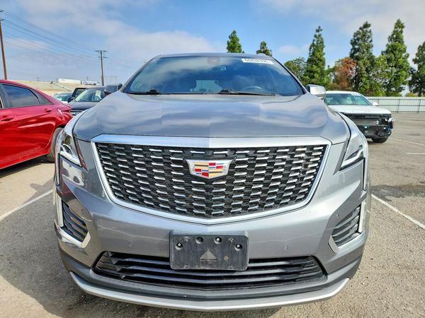 2021 CADILLAC XT5 Premium Luxury