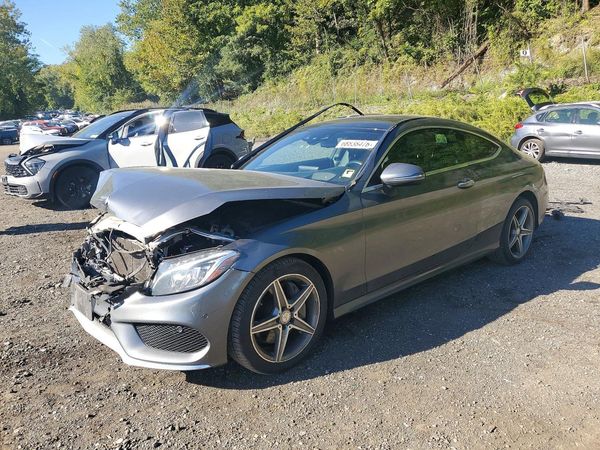 2017 MERCEDES-BENZ C — Front 3/4