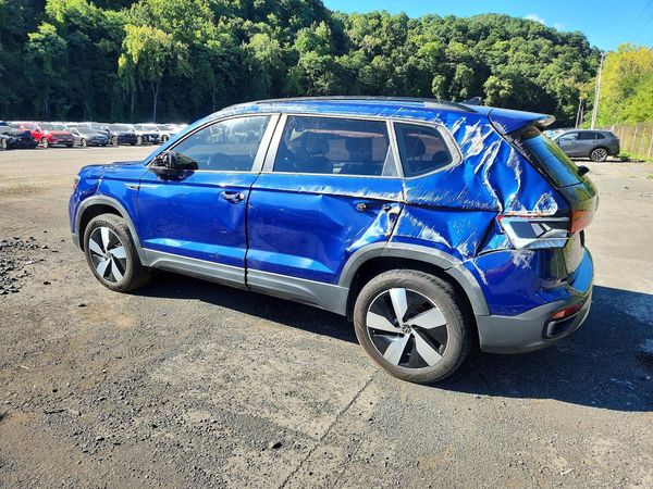 2024 VOLKSWAGEN TAOS 4Motion S