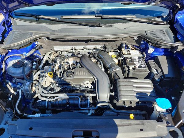 2024 VOLKSWAGEN TAOS 4Motion S
