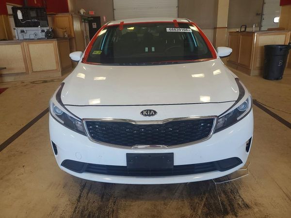 2017 KIA FORTE LX Base