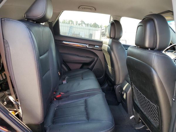 2013 KIA SORENTO