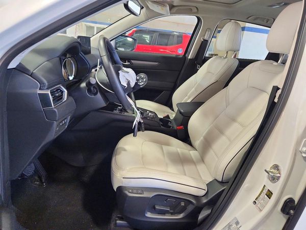 2025 MAZDA CX-5 — DENT