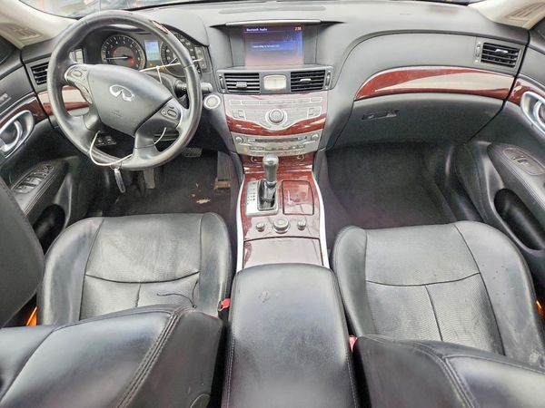 2016 INFINITI Q70L — CKPT
